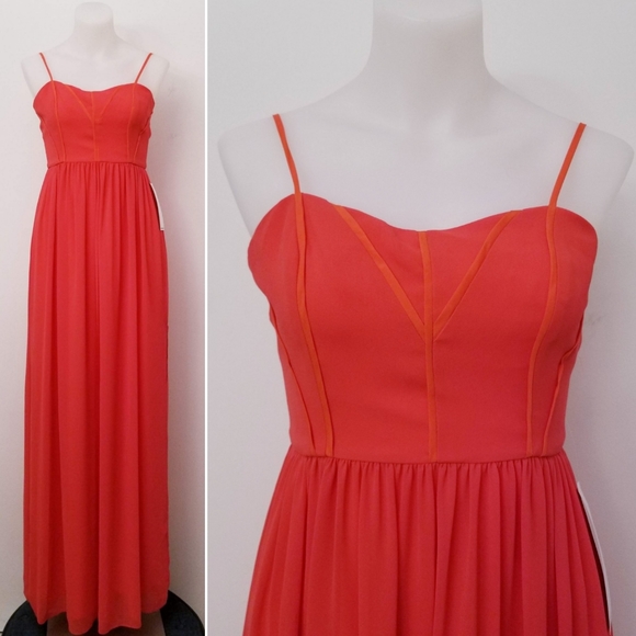 ✨NWT✨BCBGeneration Maxi Dress, 0 - Picture 4 of 4